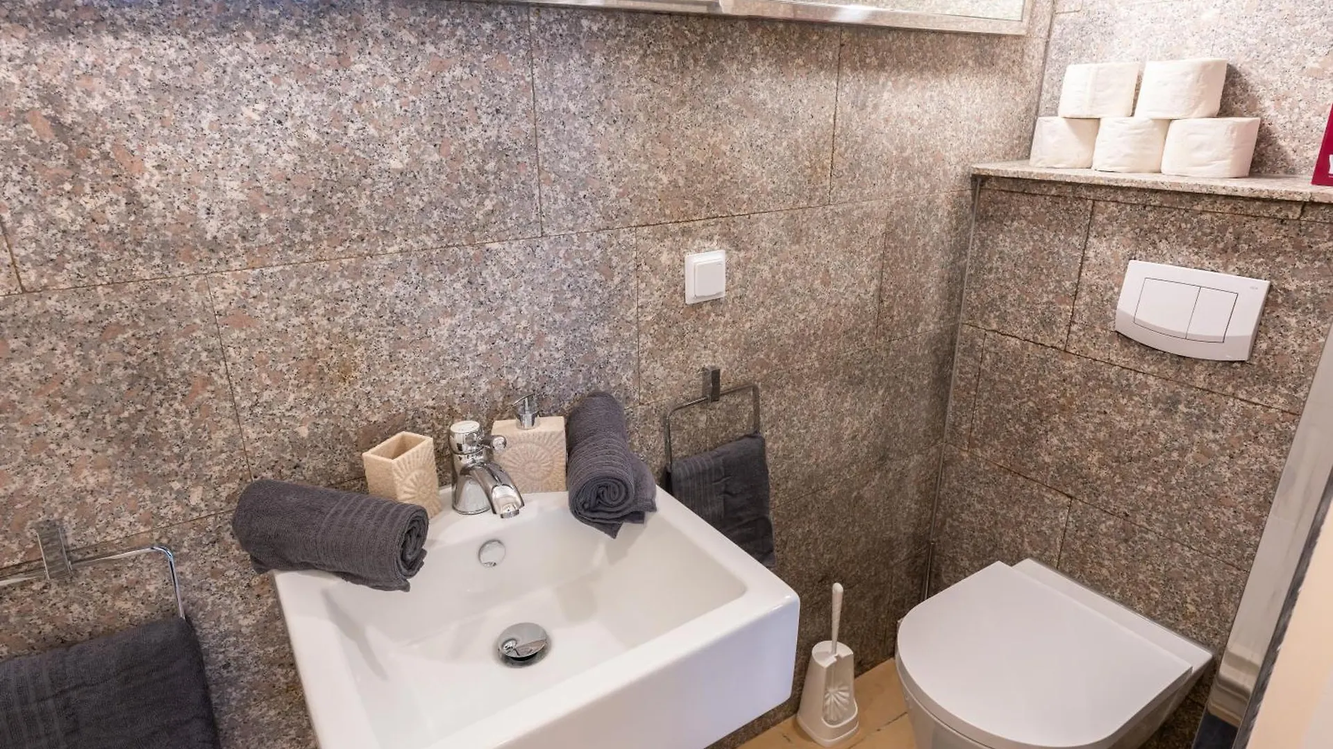 Apartment Premium Suites Vienna - Schoenlaterngasse Austria