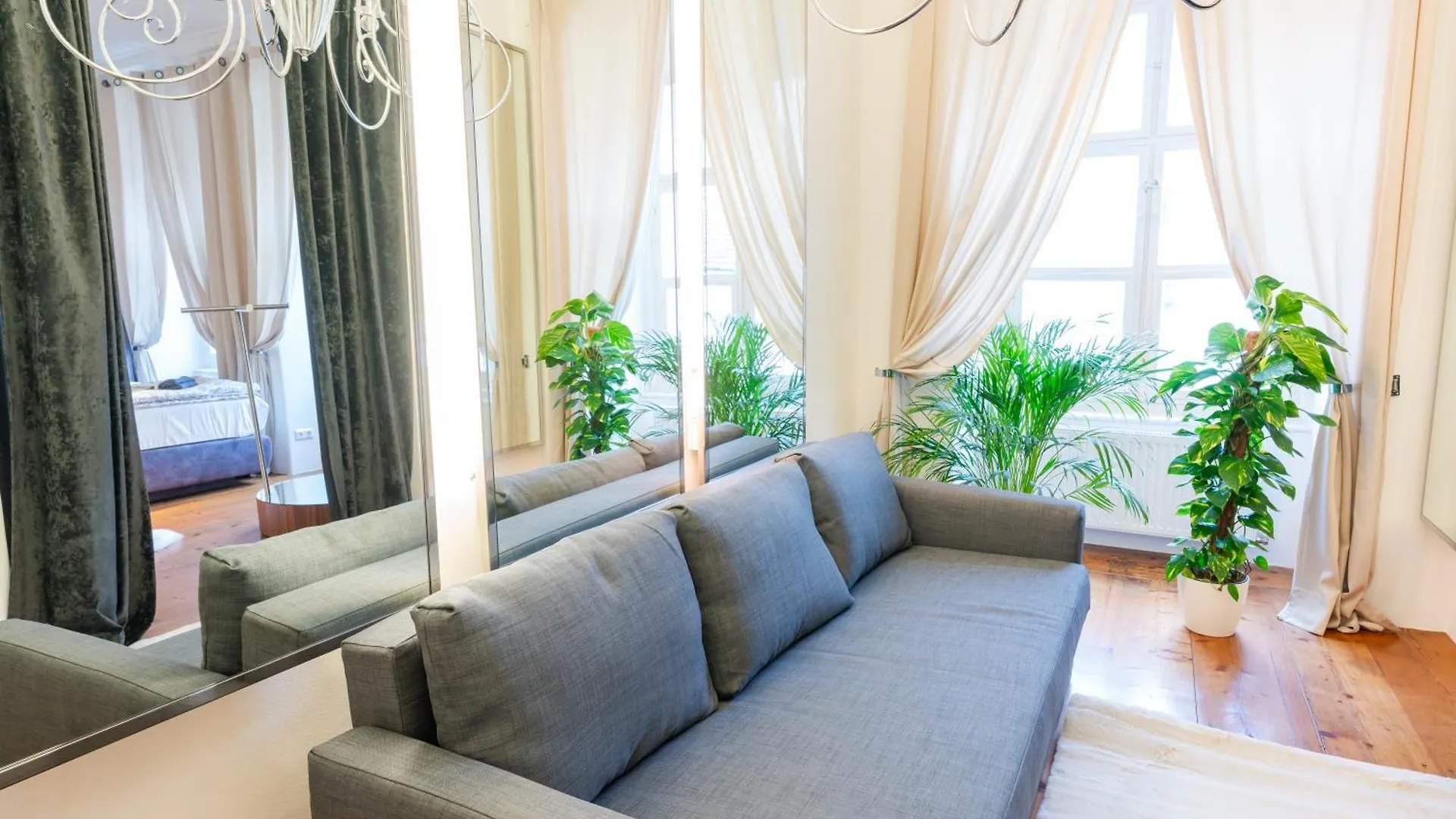 Premium Suites Vienna - Schoenlaterngasse Austria